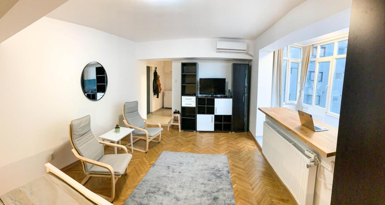 Luterana Studio Apartment Бухарест Экстерьер фото